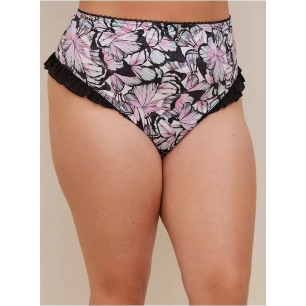 torrid | Satin Ruffle Underwire Bra and Satin Ruffle High-Rise Thong Panty Set - Picture 5 of 10